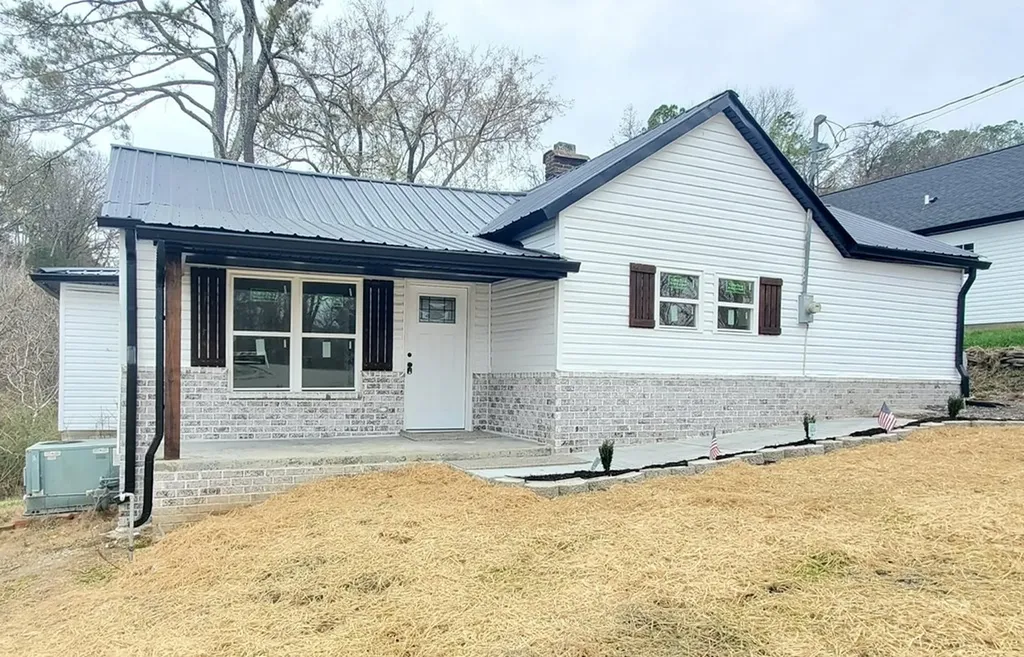 136 Greentop Street Hartsville TN 37074-1619