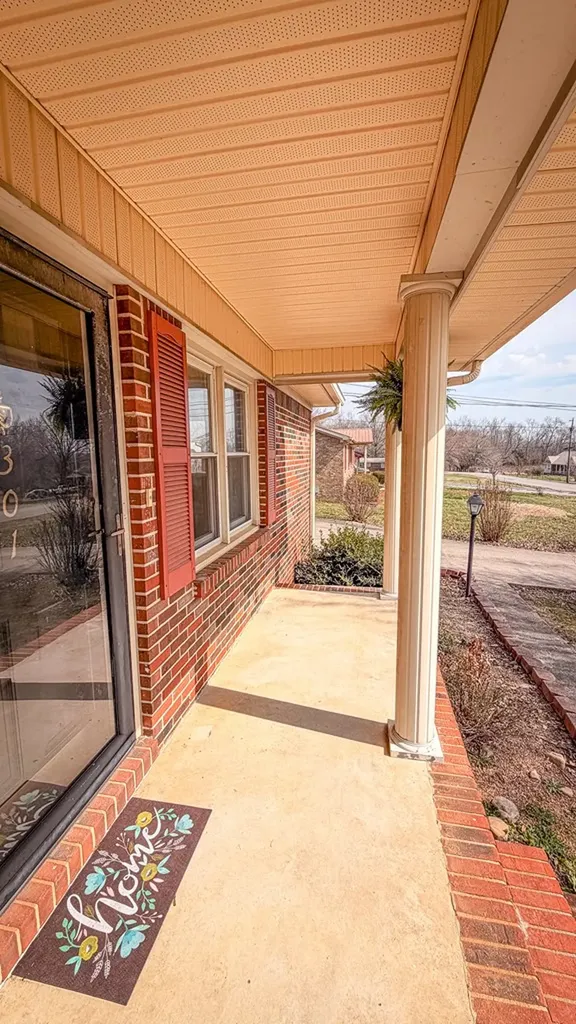 301 Mcquade Creek Mcminnville TN 37110