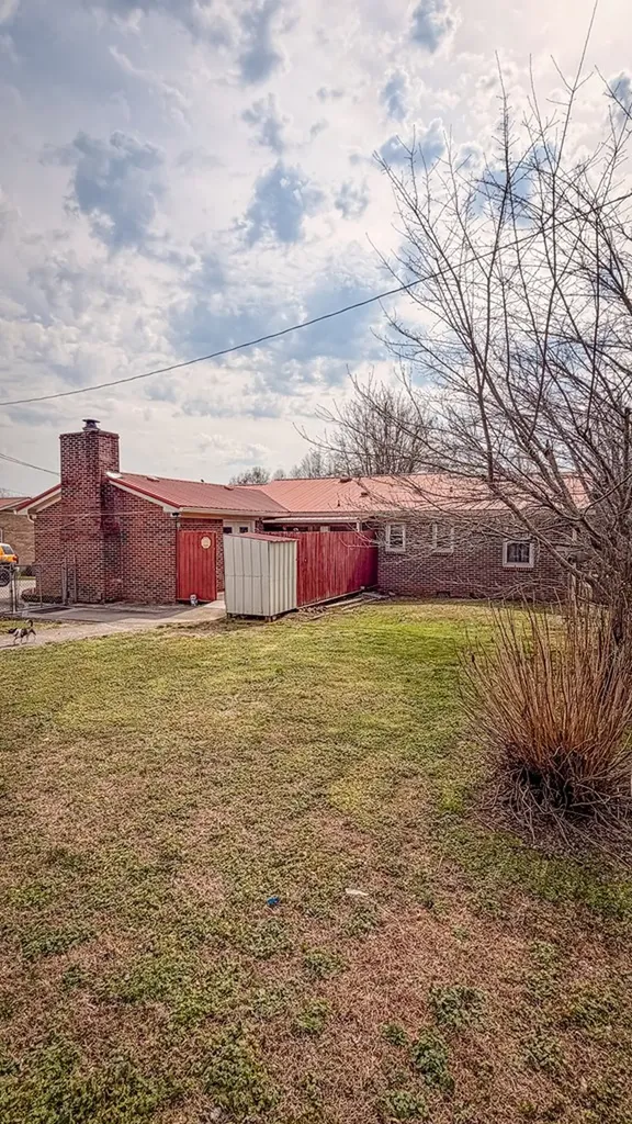 301 Mcquade Creek Mcminnville TN 37110