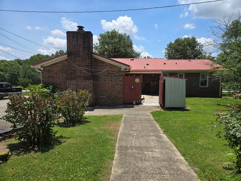 301 Mcquade Creek Mcminnville TN 37110