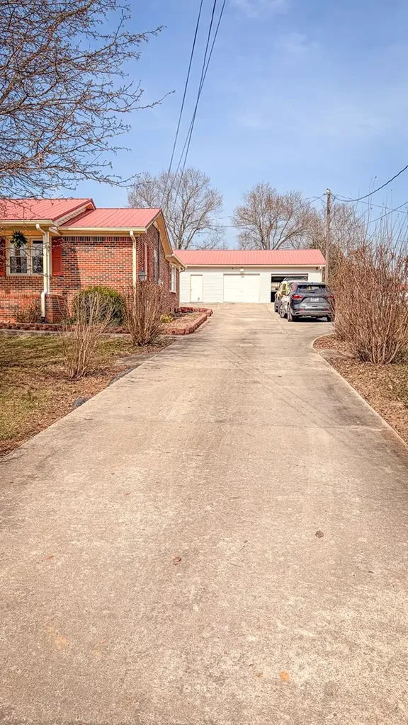 301 Mcquade Creek Mcminnville TN 37110