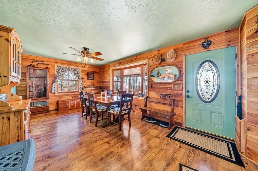 639 Cabin Hill Road Celina TN 38551