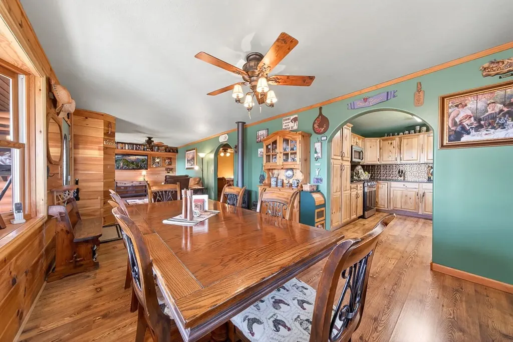 639 Cabin Hill Road Celina TN 38551