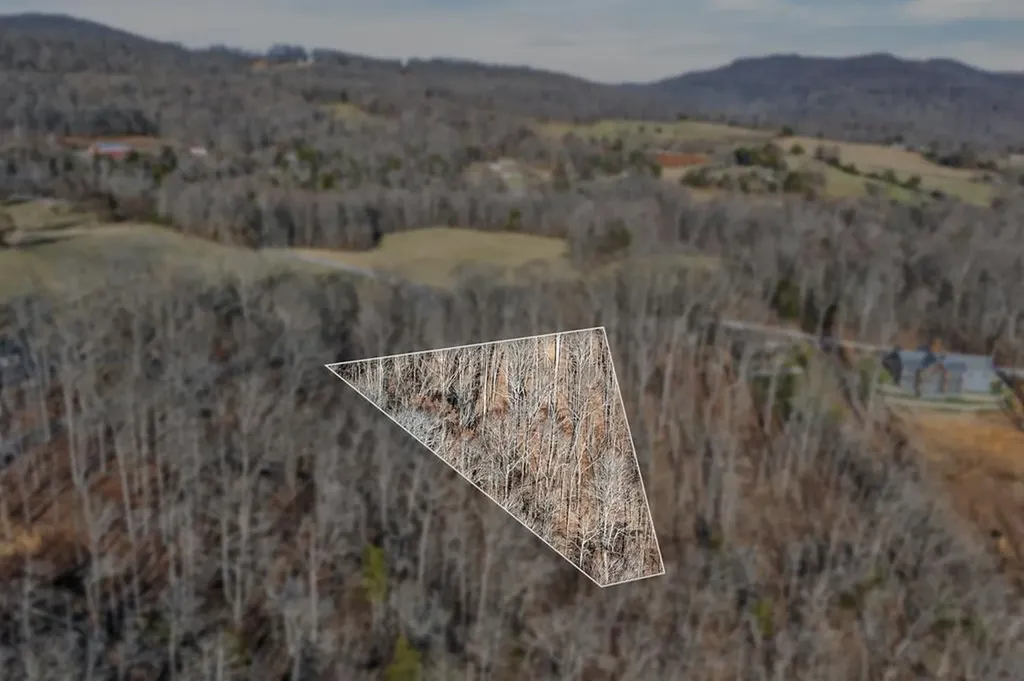 Lot 114 Faix Road Byrdstown TN 38549
