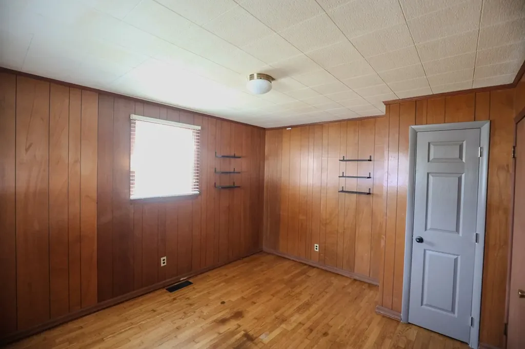 1282 Evergreen Lane Monterey TN 38574