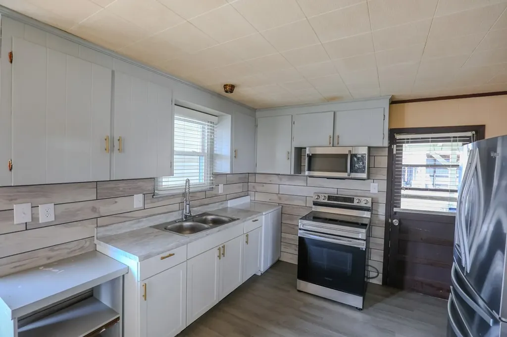 1282 Evergreen Lane Monterey TN 38574