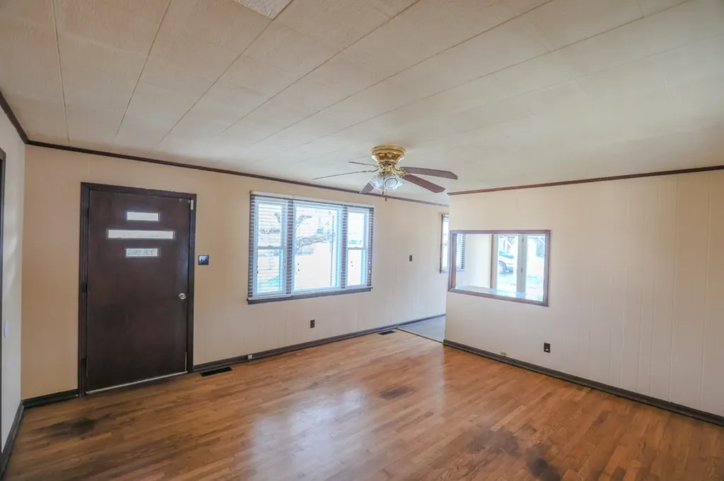 1282 Evergreen Lane Monterey TN 38574