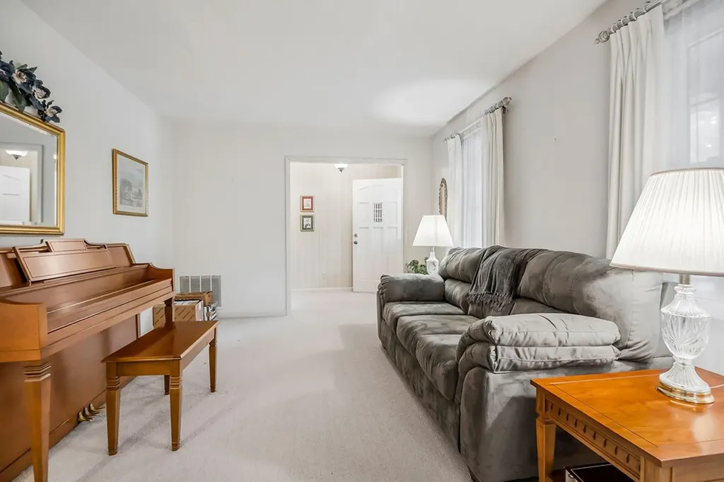 5036 Pendergrass Road Byrdstown TN 38549