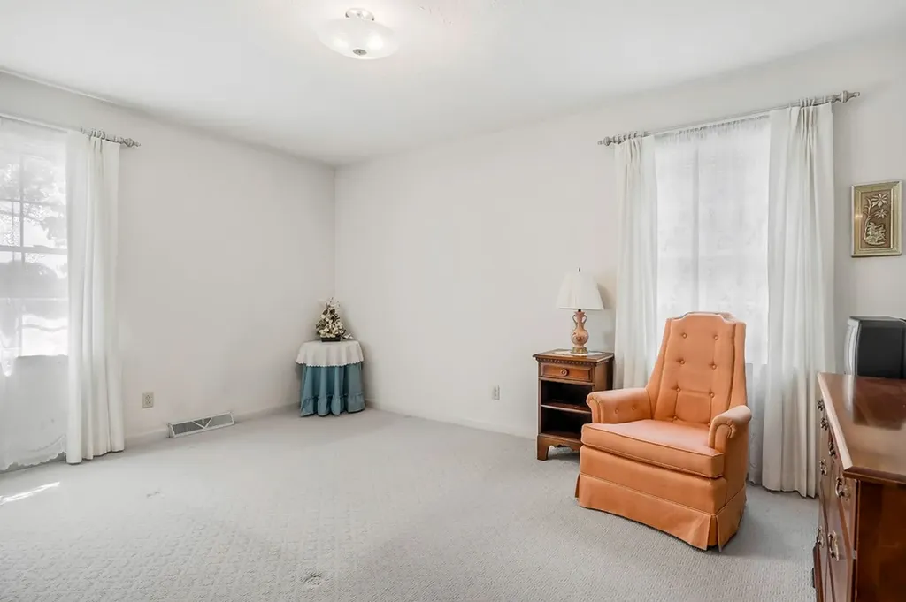 5036 Pendergrass Road Byrdstown TN 38549