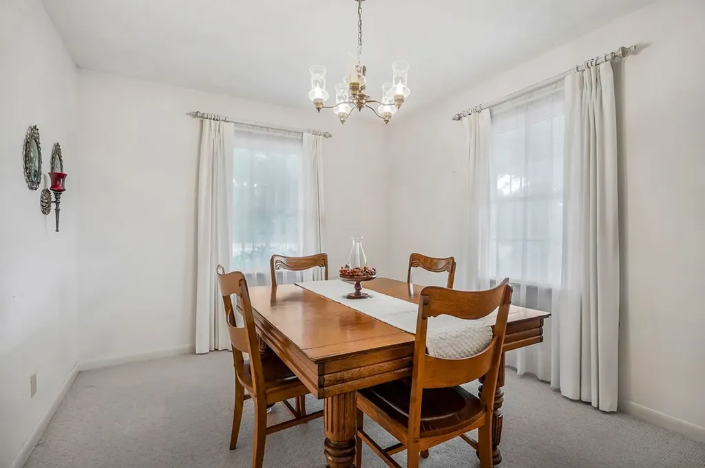 5036 Pendergrass Road Byrdstown TN 38549