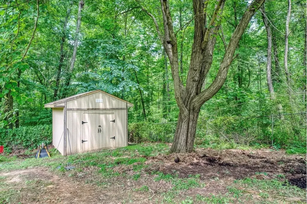 2727 Old Salem Drive Cookeville TN 38506-6437