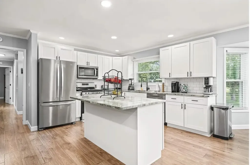 2727 Old Salem Drive Cookeville TN 38506-6437