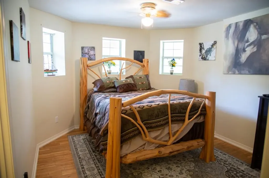 263 River Oaks Drive Sparta TN 38583