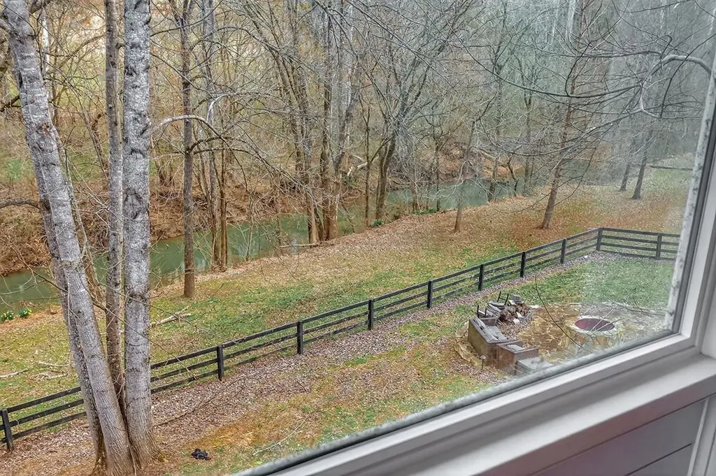 1220 Bob Bullock Road Cookeville TN 38506