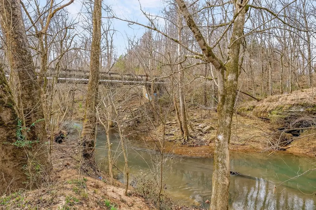 1220 Bob Bullock Road Cookeville TN 38506