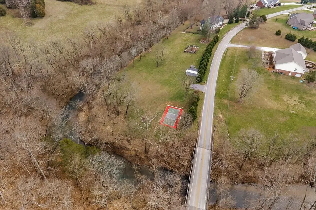 1220 Bob Bullock Road Cookeville TN 38506