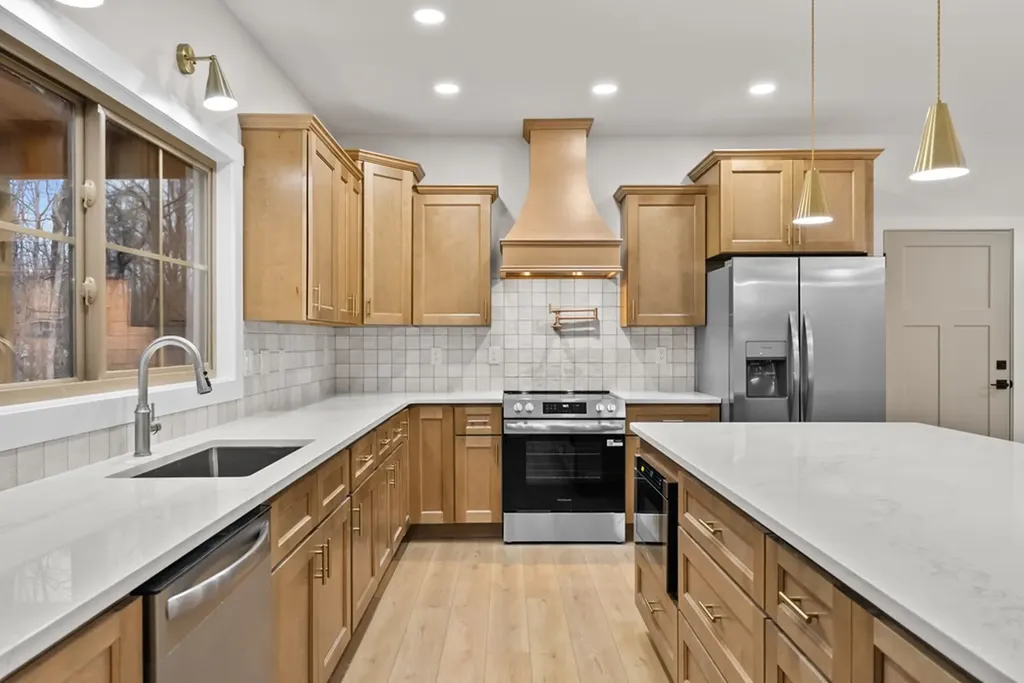 7058 Topez Drive Crossville TN 38572