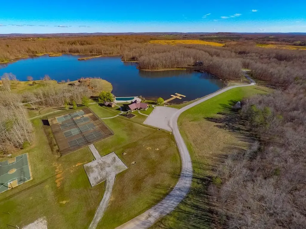 Lot 141 Camp Creek Circle Spencer TN 38585