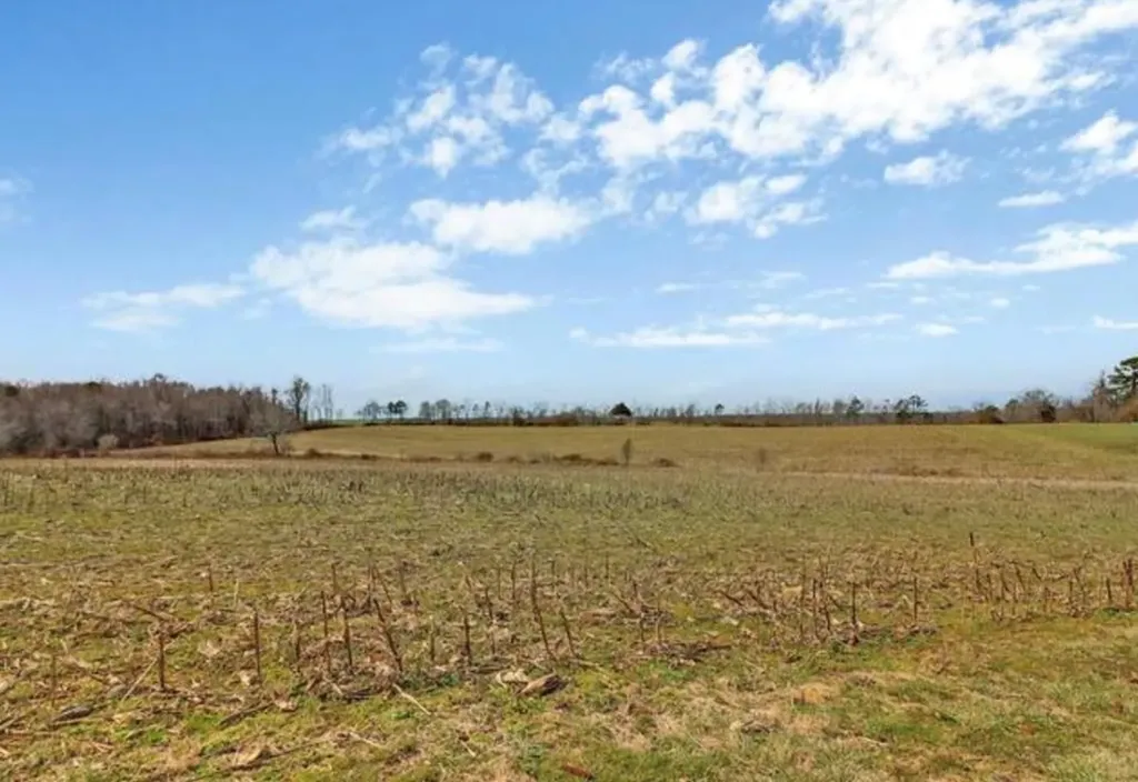 2 John Henry Smith Road Jamestown TN 38556