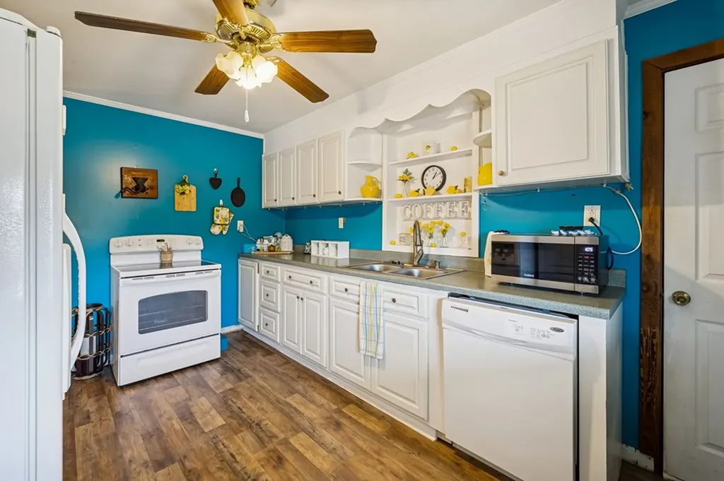 802 Water Street Livingston TN 38570