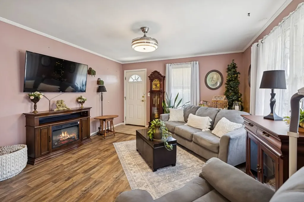 802 Water Street Livingston TN 38570