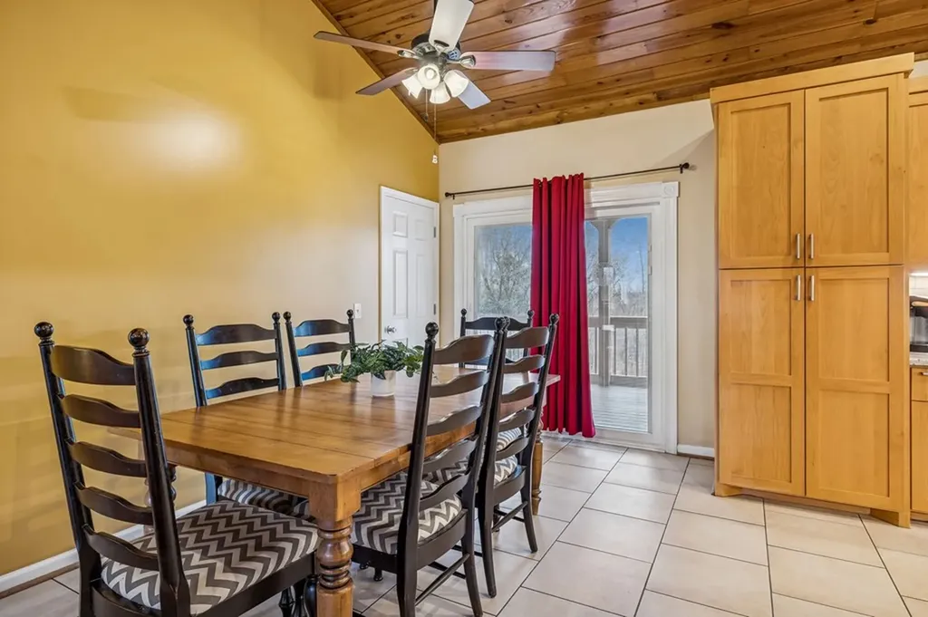 9200 Dobbs Cemetery Road Baxter TN 38544