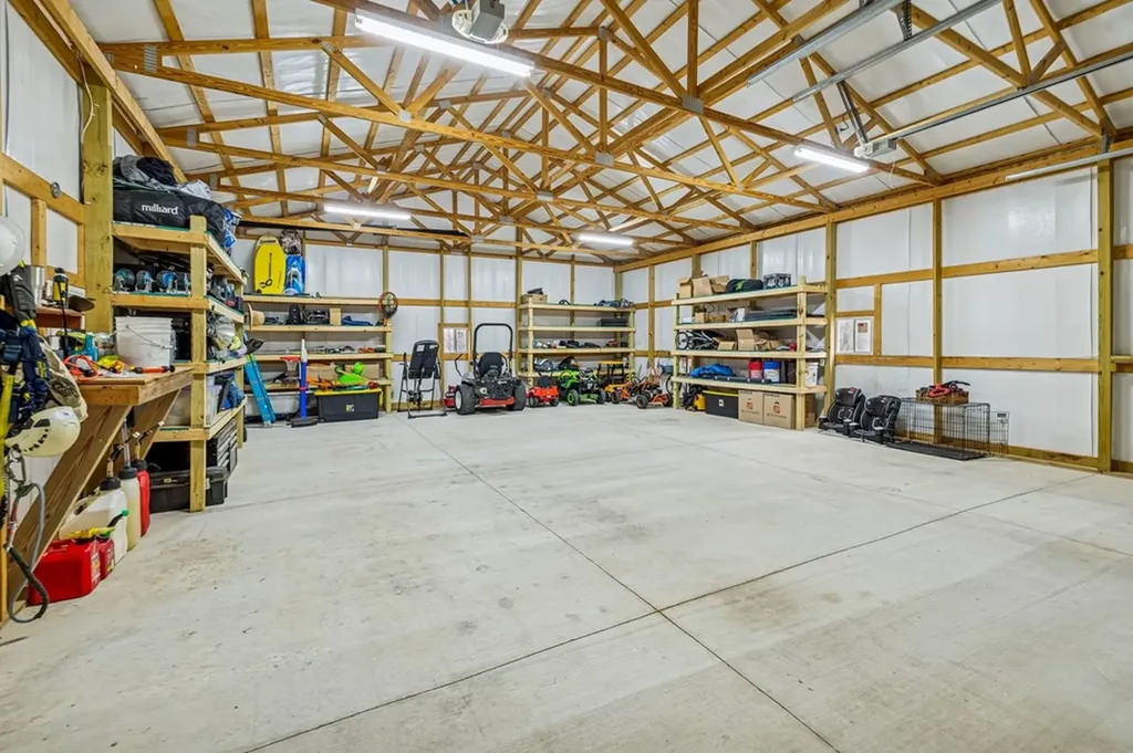 9200 Dobbs Cemetery Road Baxter TN 38544