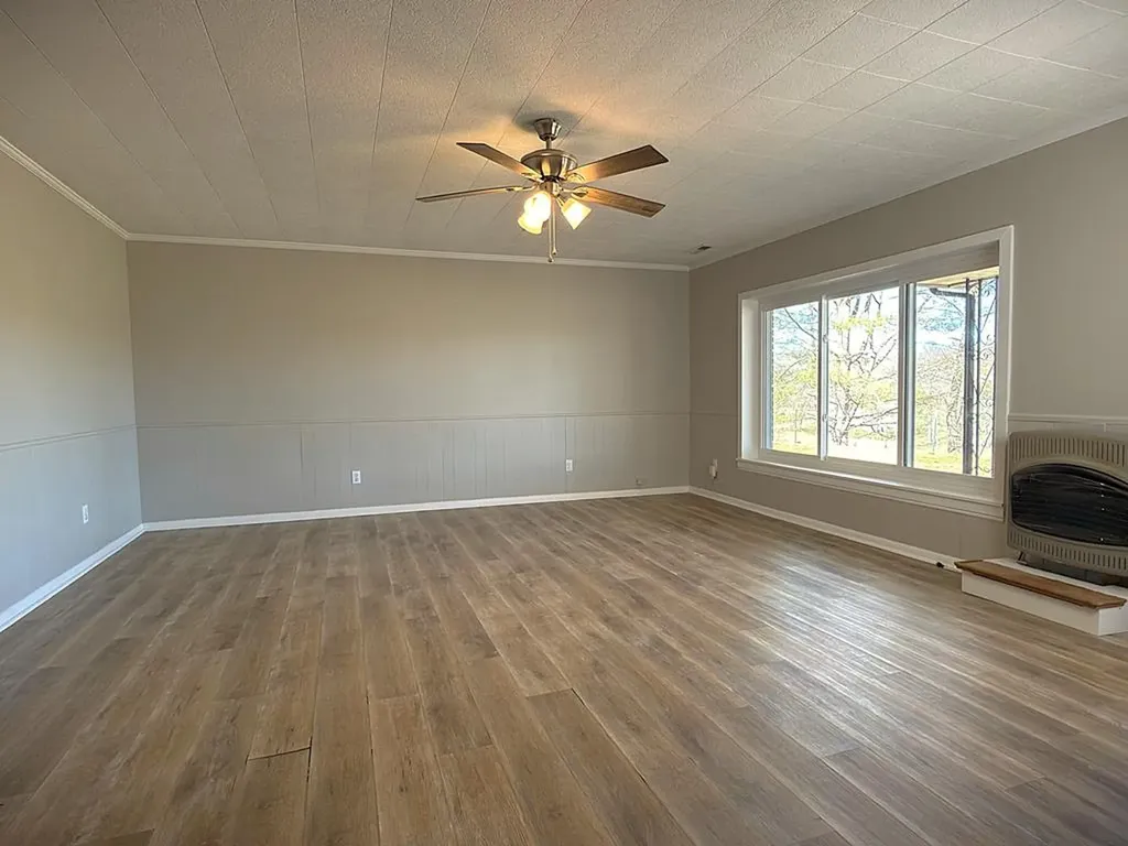 1152 Dogwalk Road Monroe TN 38573