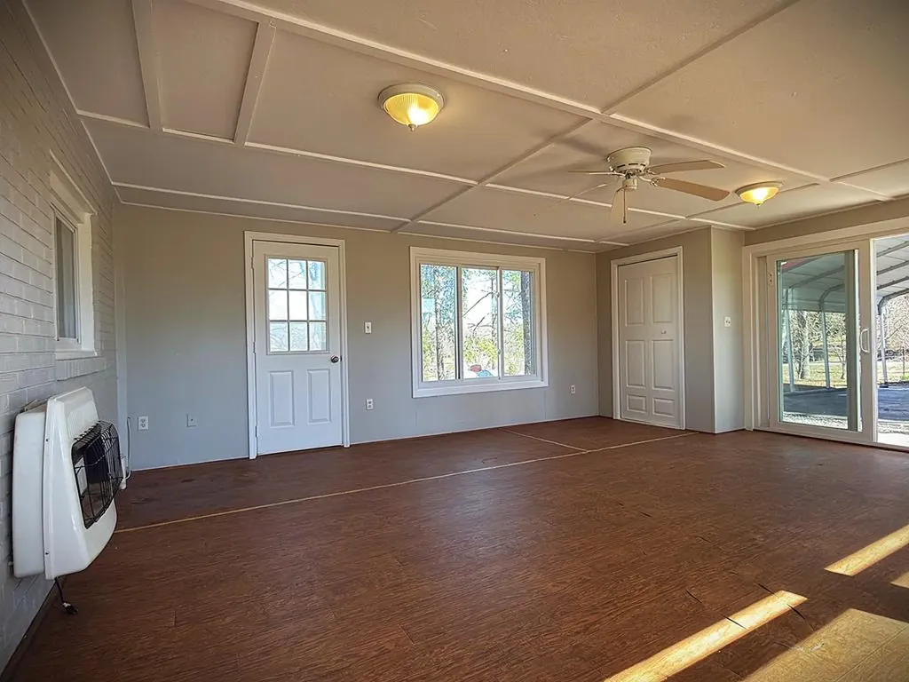 1152 Dogwalk Road Monroe TN 38573