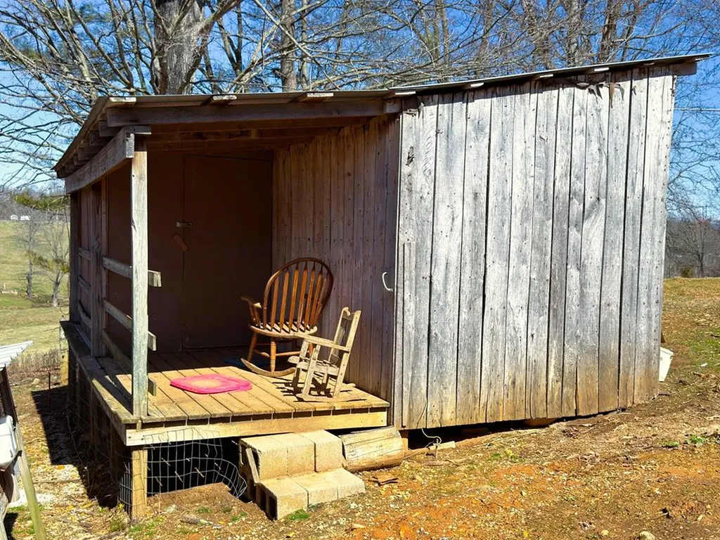 1152 Dogwalk Road Monroe TN 38573