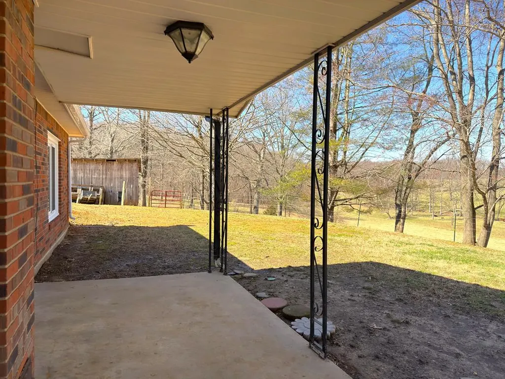 1152 Dogwalk Road Monroe TN 38573