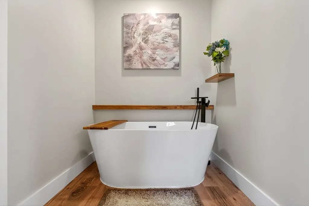 1667 Old Bon Air Road Sparta TN 38583