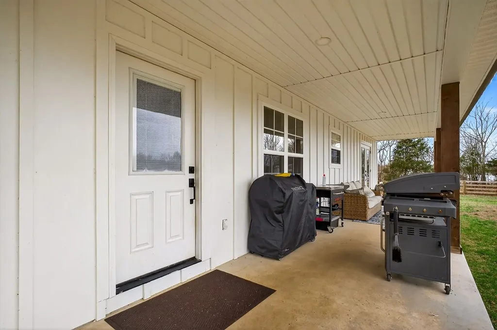 1667 Old Bon Air Road Sparta TN 38583