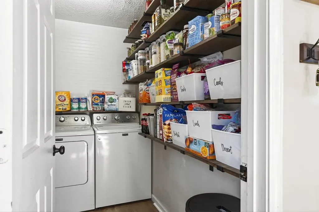 2015 Old Cookeville Sparta TN 38583