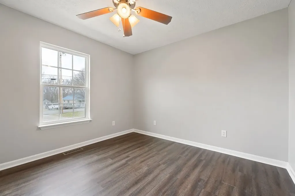 226 Smith Street Mcminnville TN 37110