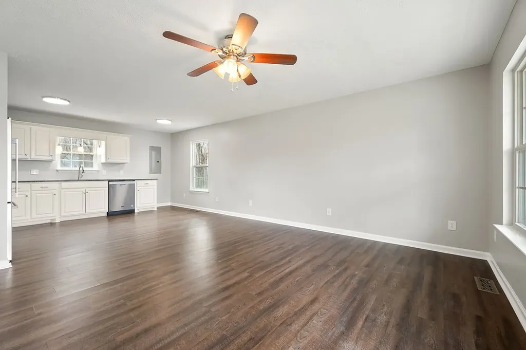 226 Smith Street Mcminnville TN 37110