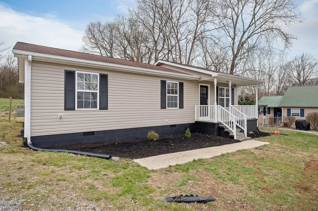 226 Smith Street Mcminnville TN 37110