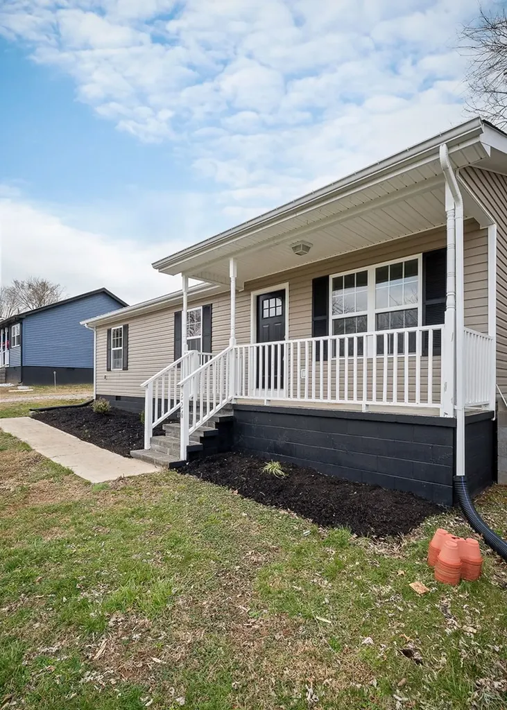 226 Smith Street Mcminnville TN 37110