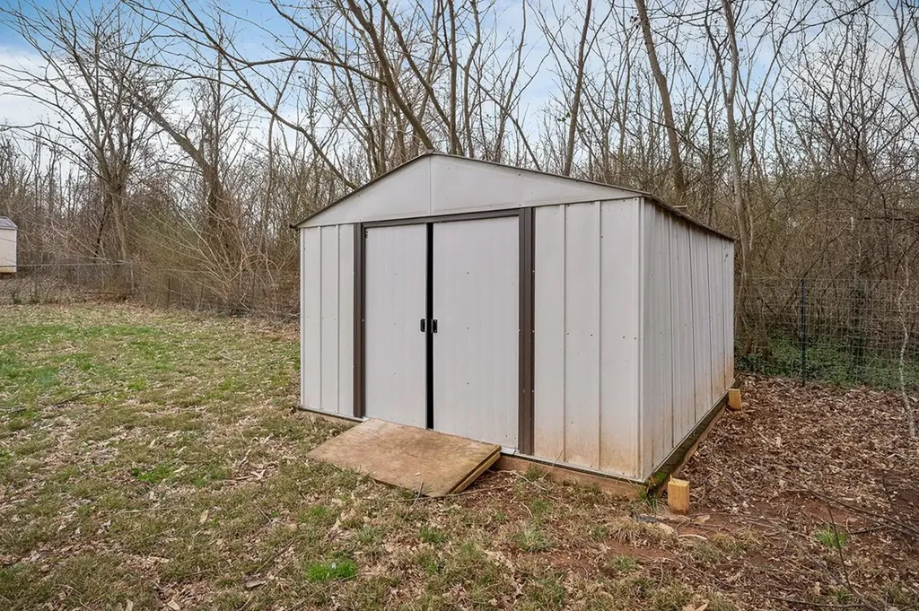 226 Smith Street Mcminnville TN 37110