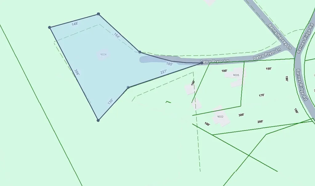 9024 Barnes Ridge Road Monroe TN 38573