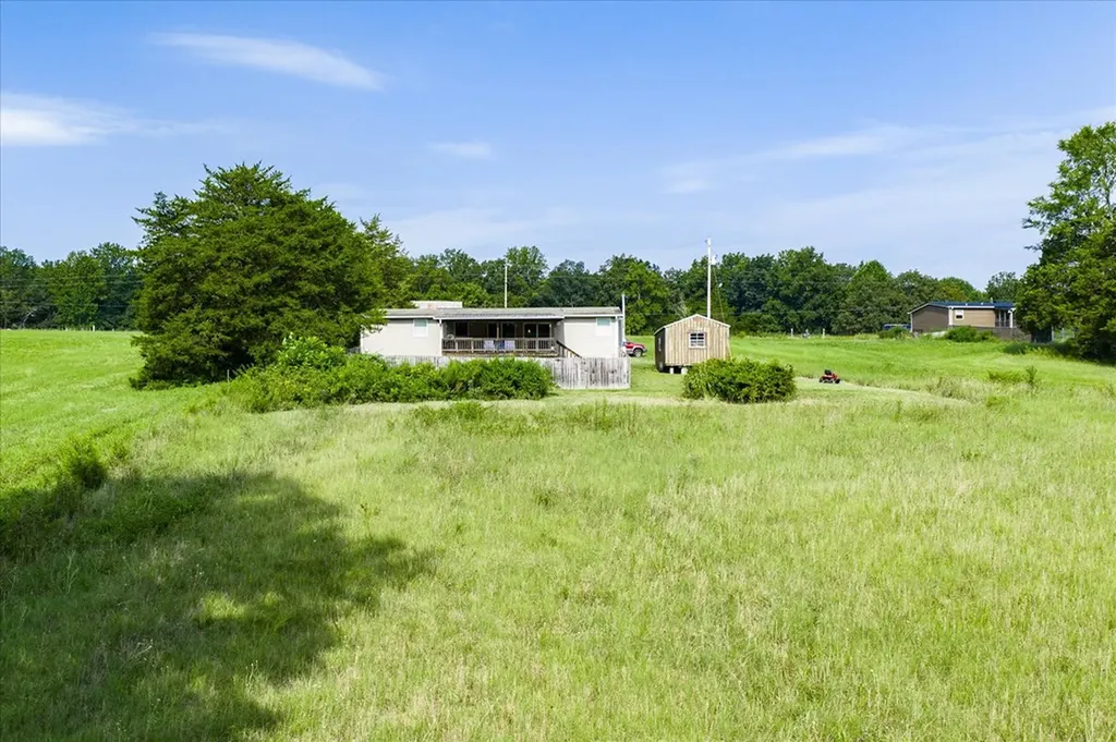 330 Griffintown Sparta TN 38583