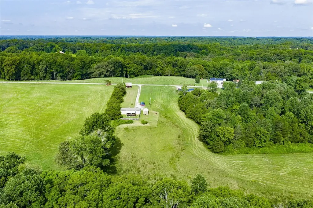 330 Griffintown Sparta TN 38583