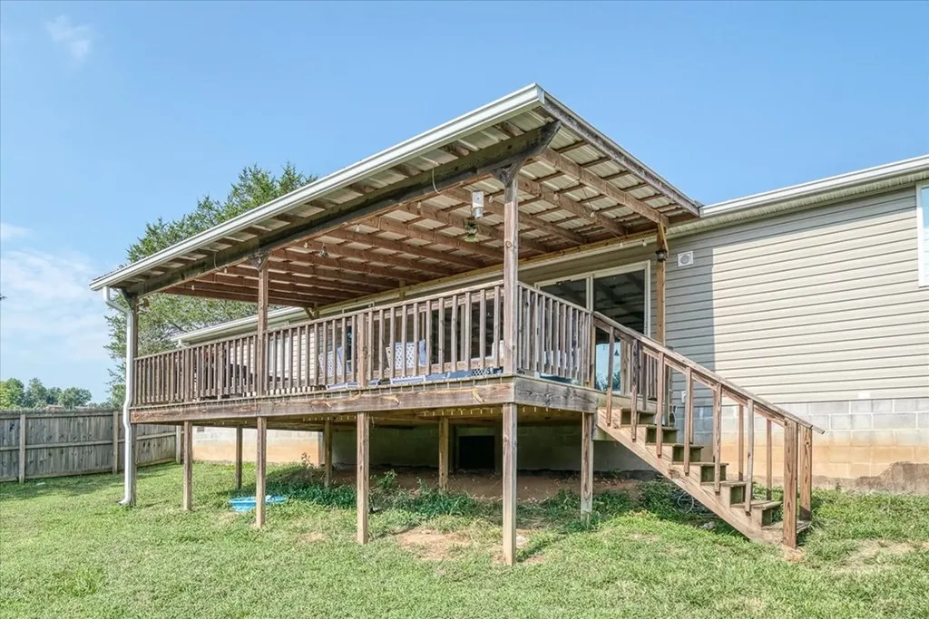 330 Griffintown Sparta TN 38583