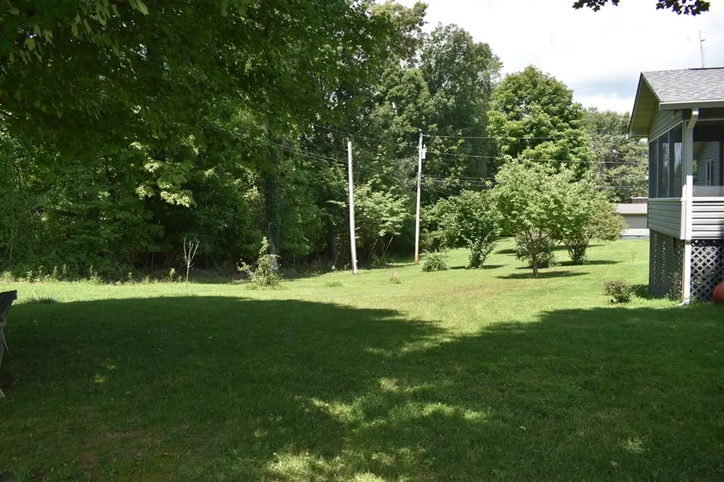 530 Meadows Road Sparta TN 38583-9802