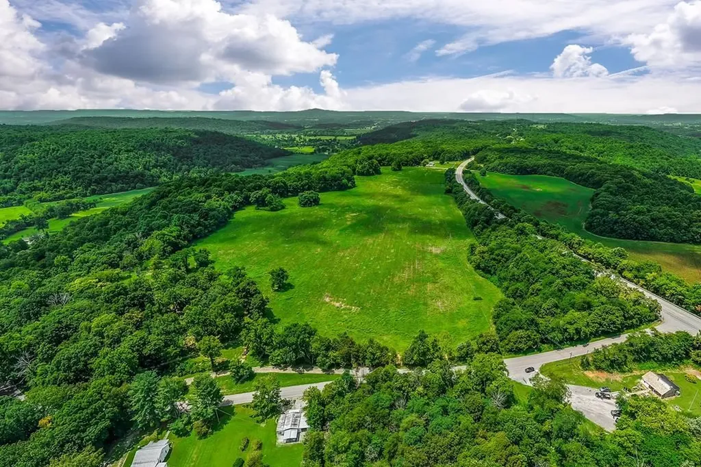 Lot 5 Country Club Road Sparta TN 38583