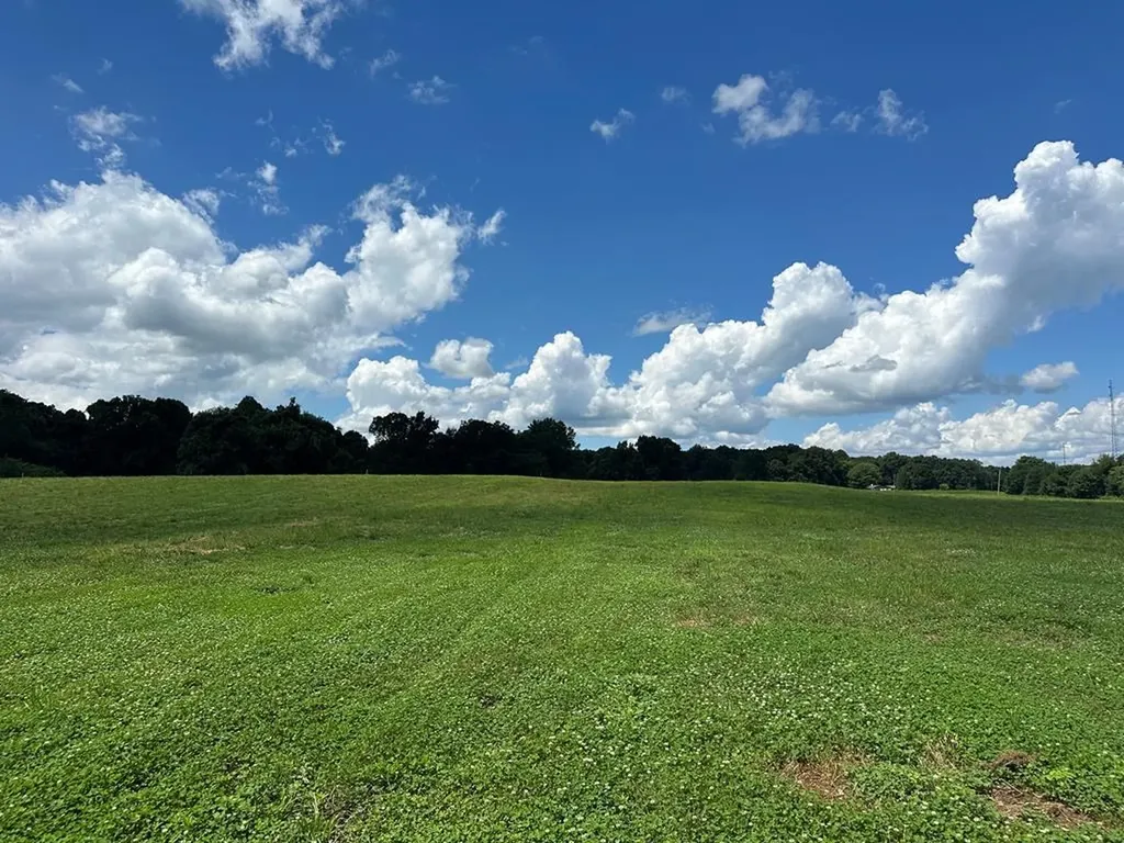 Lot 5 Country Club Road Sparta TN 38583