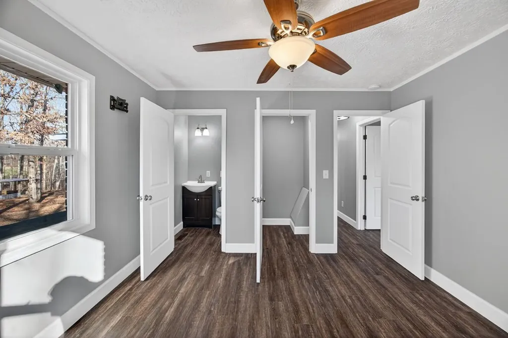 1112 N Shady Lane Clarkrange TN 38553