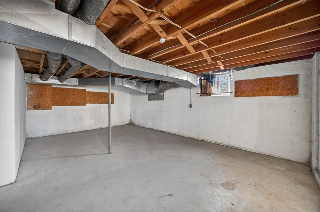 1112 N Shady Lane Clarkrange TN 38553