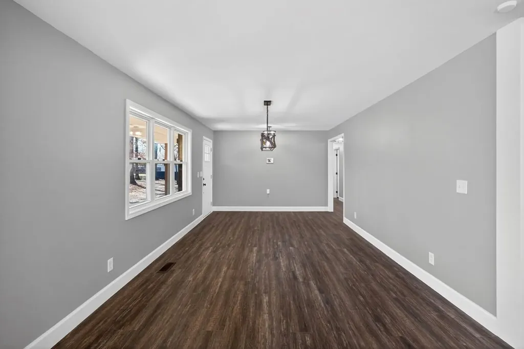 1112 N Shady Lane Clarkrange TN 38553