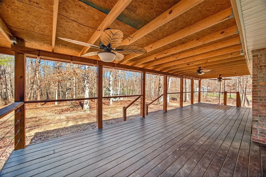 1112 N Shady Lane Clarkrange TN 38553